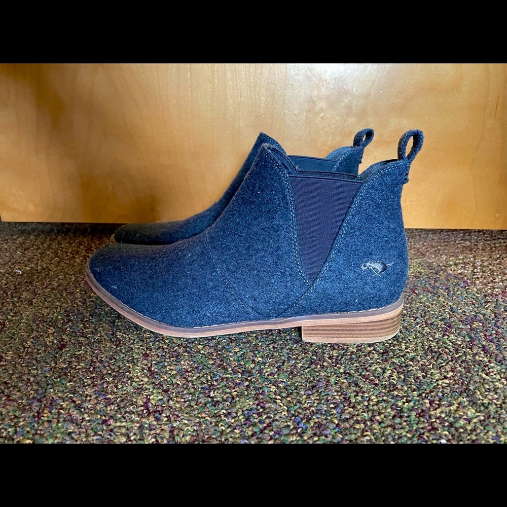 Rocket dog boots